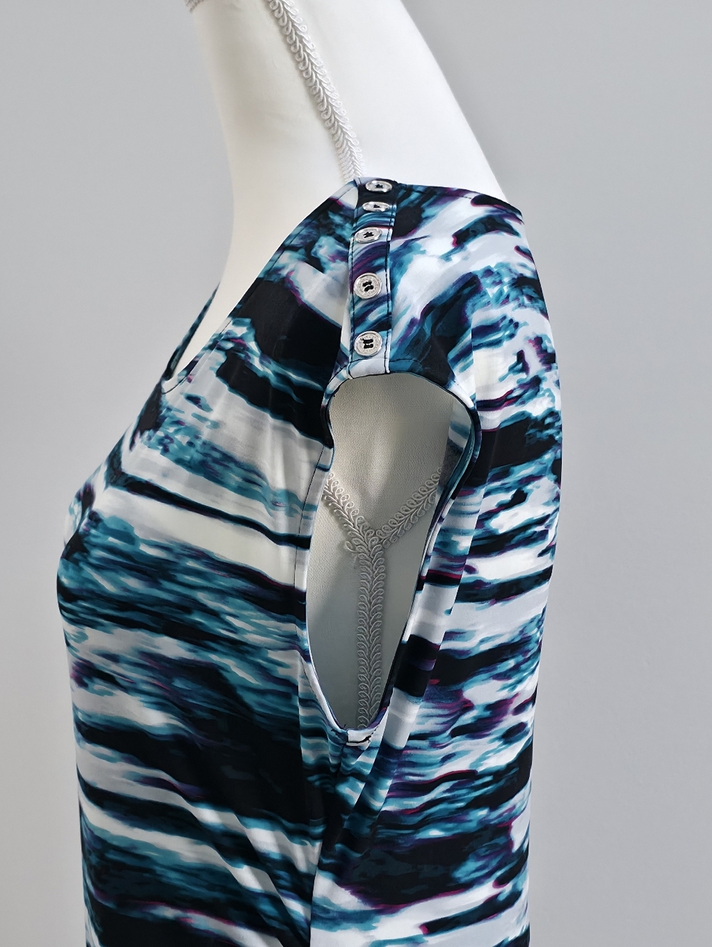 Calvin Klein | Blue, Black and Purple Abstract Striped Sleeveless Blouse - Picture 3 of 6